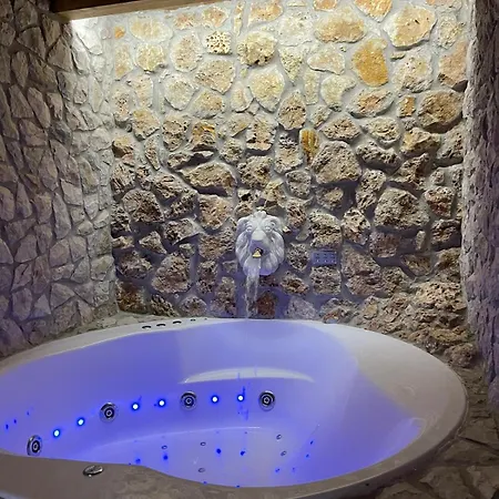 Gesualdo Suites *