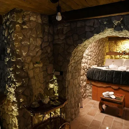 Gesualdo Suites 3* Gesualdo